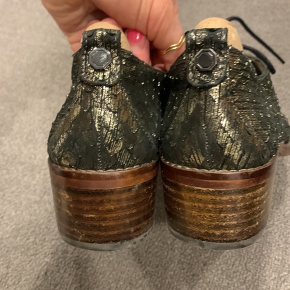 Louise Et Cie Lo-Fenn Oxfords - Picture 6 of 9
